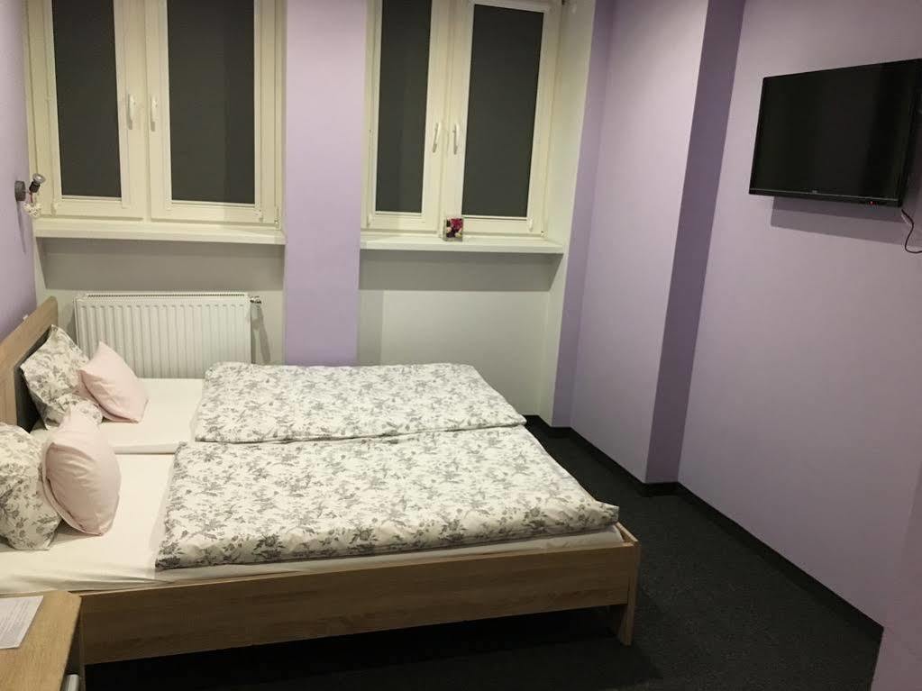 Appartamento 4 Pokoje Poznań Esterno foto